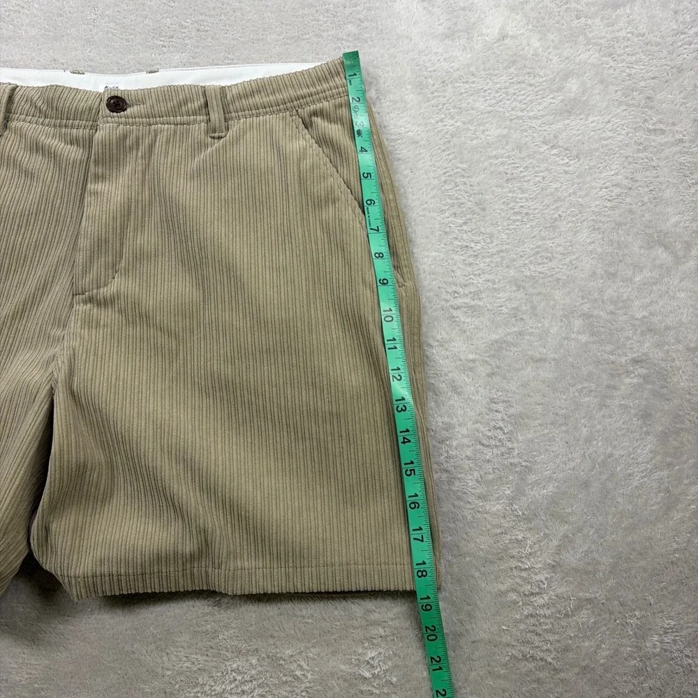 Katin corduroy shorts